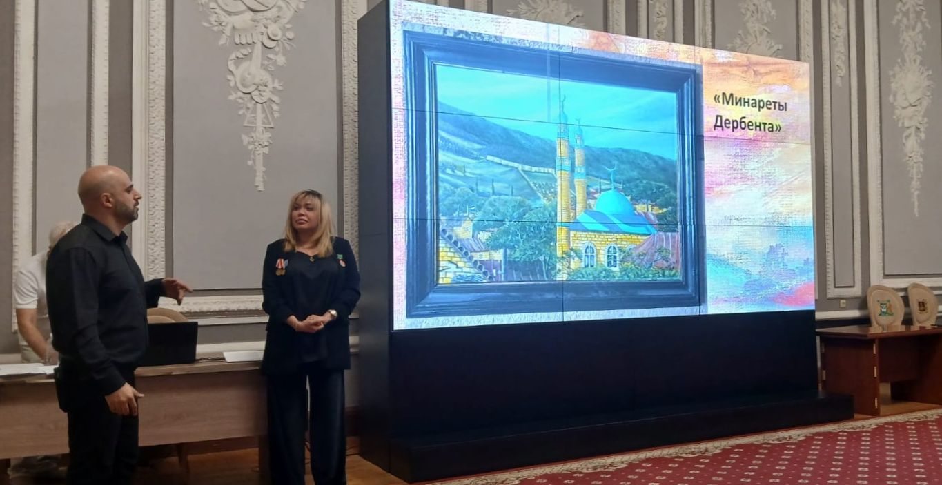 Открытие выставки картин «Лирика души» дагестанского художника Ильдырыма Гасанова