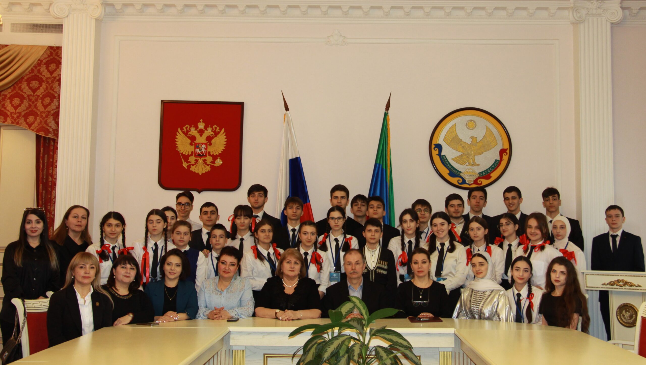 Дагестанские школьники приняли участие в Международном форуме научной молодежи «Шаг в будущее»