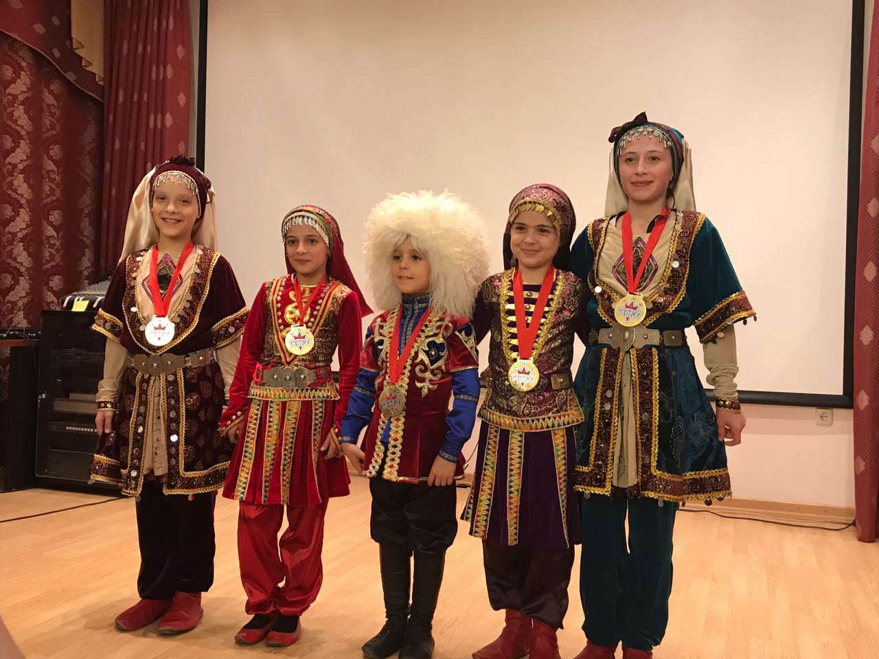 Юные канатоходцы из Дагестана