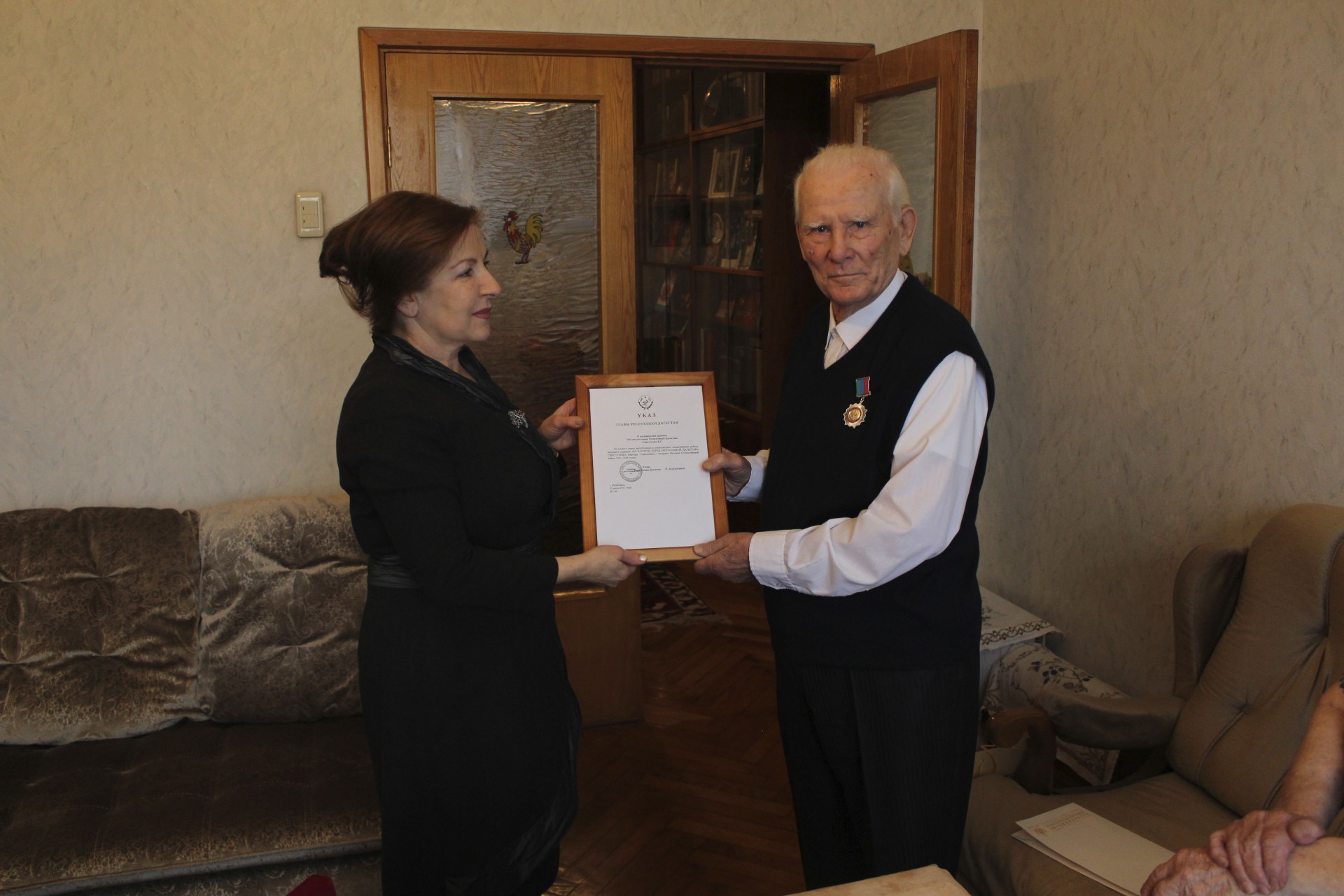 Вручение награды генерал-лейтенанту Свистунову В.С.