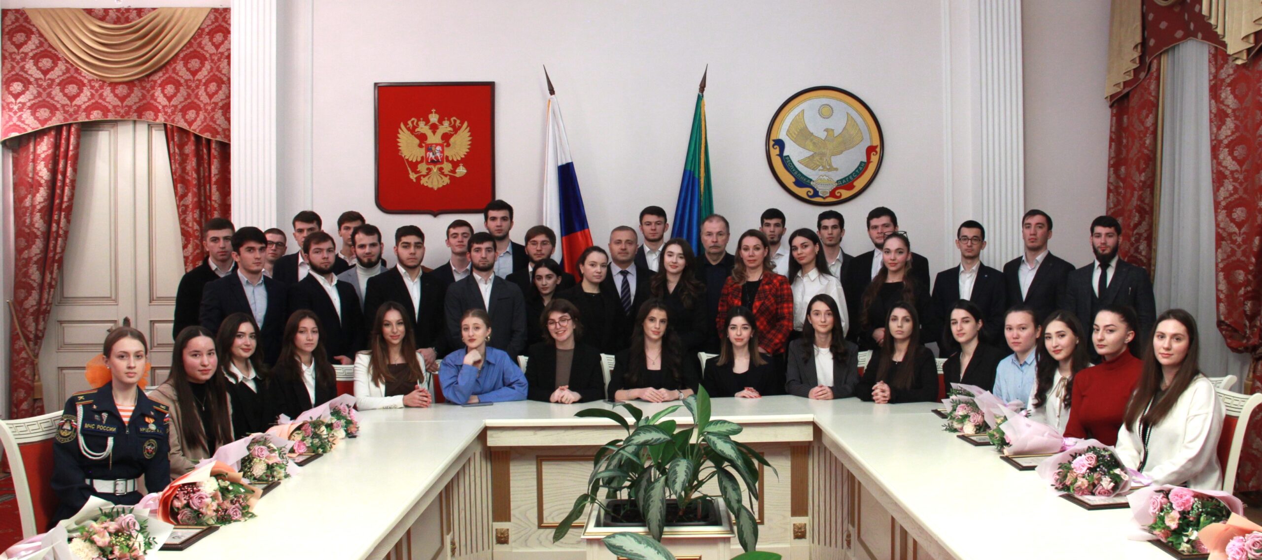 Торжественное награждение стипендиатов Главы Республики Дагестан