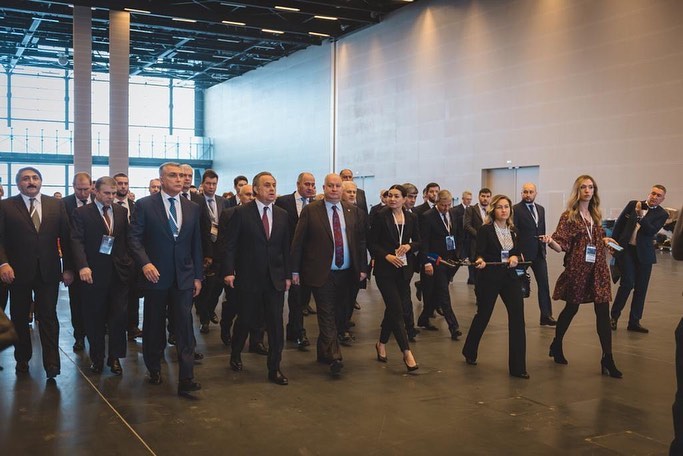 Постоянный представитель Республики Дагестан Д. Гасанов на открытии центра "Минводы ЭКСПО"