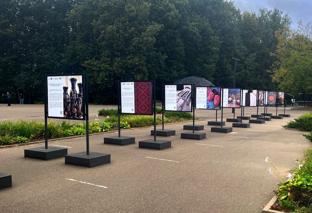 В ландшафтном парке «Митино» открылась выставочная экспозиция, посвящённая истории и культуре Дагестана