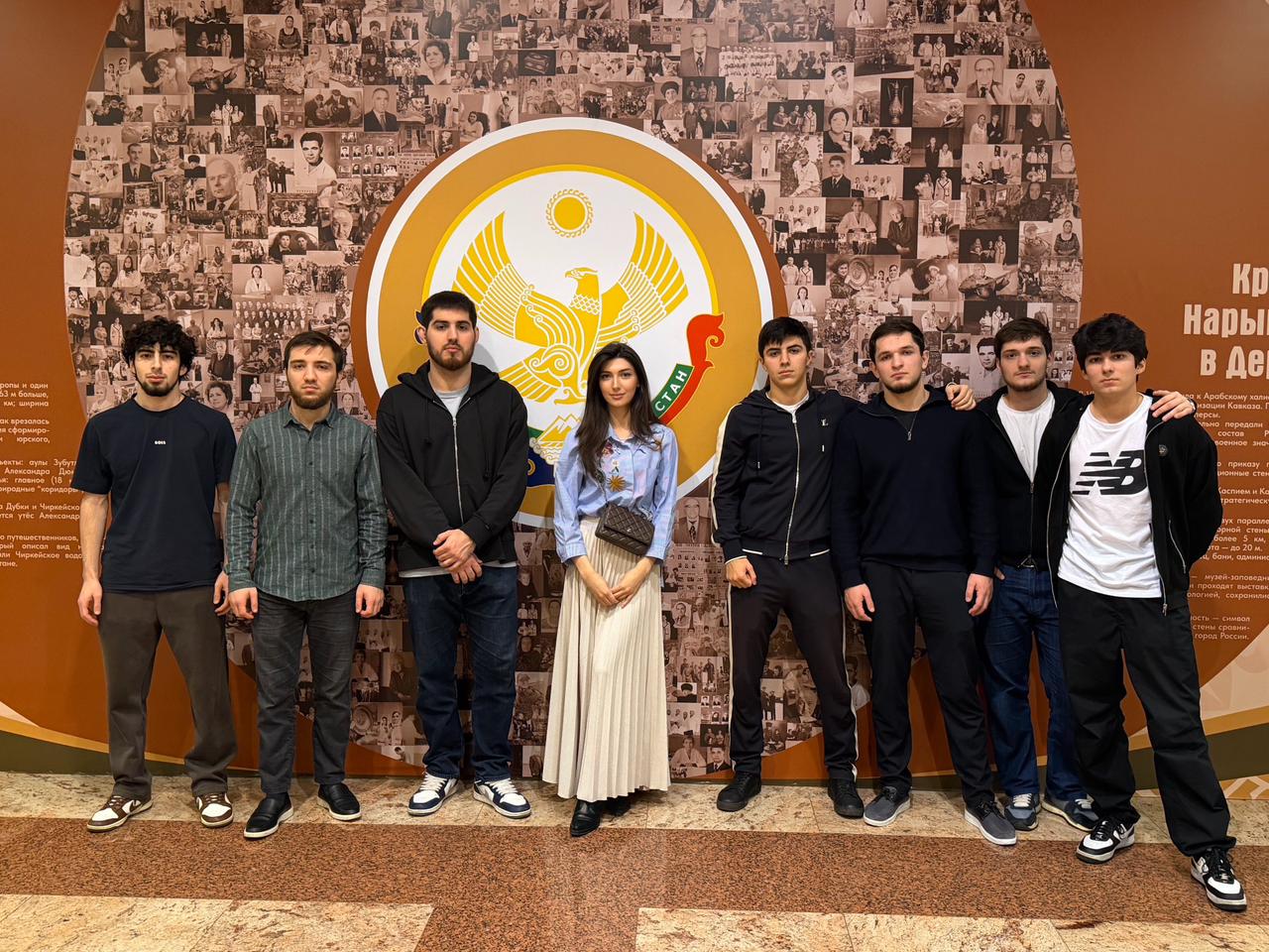 Выставка «Трудовые династии Дагестана» вызвала большой интерес у дагестанских студентов столичных ВУЗов